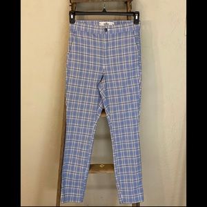 Hollister crop ultra high rise pants | Blue plaid